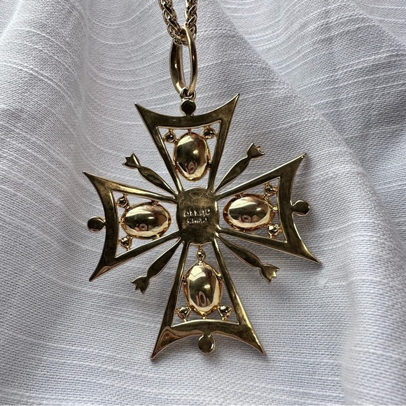 Royal Baroque Style Statement Cross Multi Crystal Embellishment Ornate by Akkad - Picture 7 of 13